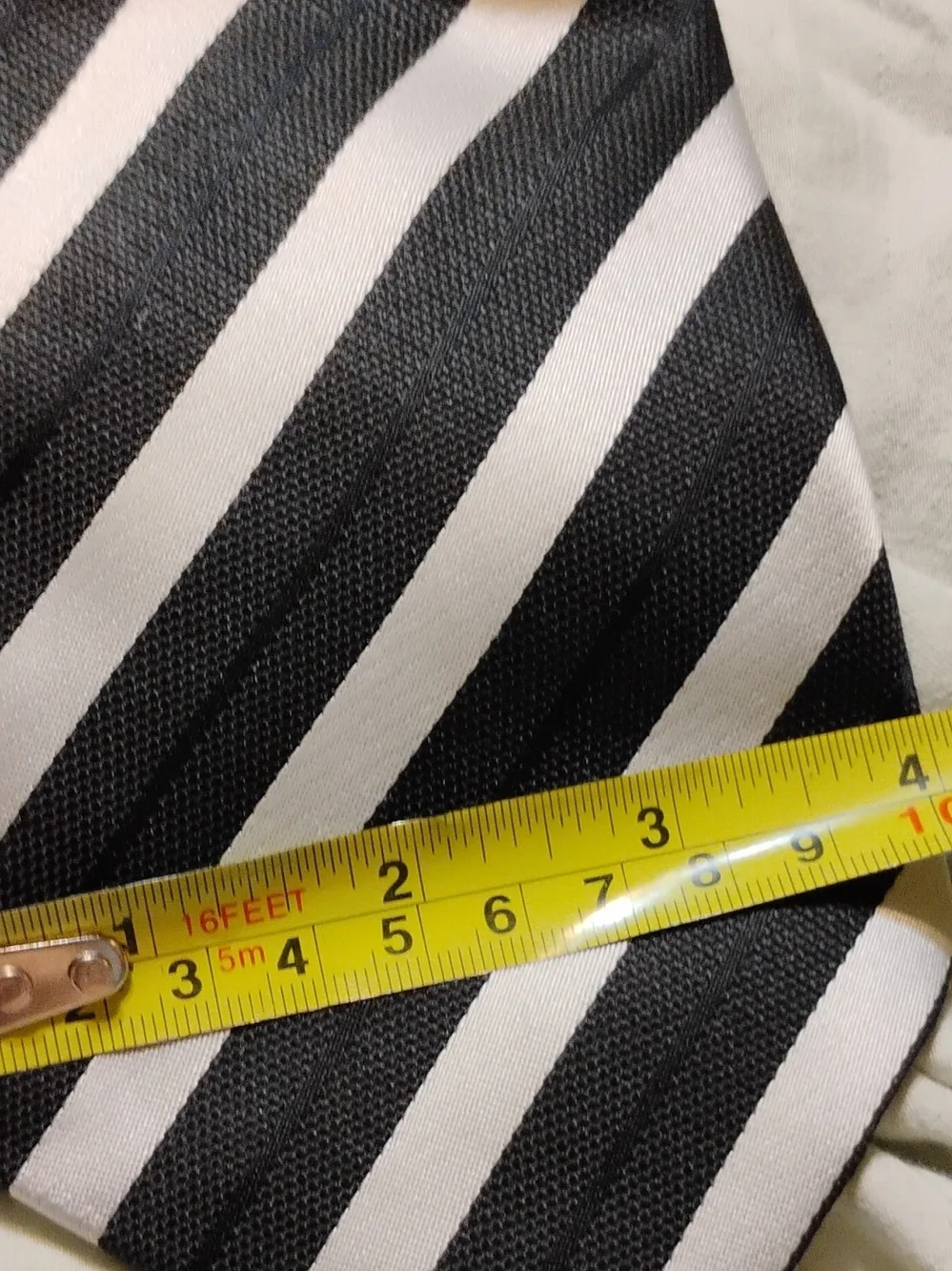 BOSS Black and White Diagonal Stripe Silk Tie